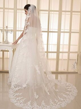 EllieHouse Women's Wedding 1 Tier White Lace Long Train Bridal Veil with Comb